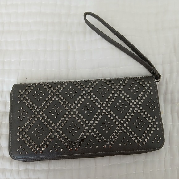 MMS Studio Dark Gray,studded Faux Leather Wristlet Wallet‎ NWOT 10.5 In X 5.5 In - Picture 1 of 7